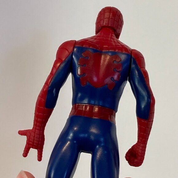 Spider-Man Action Figure 6" Marvel Hasbro 2015 Toy Comic Super Hero - Picture 8 of 8
